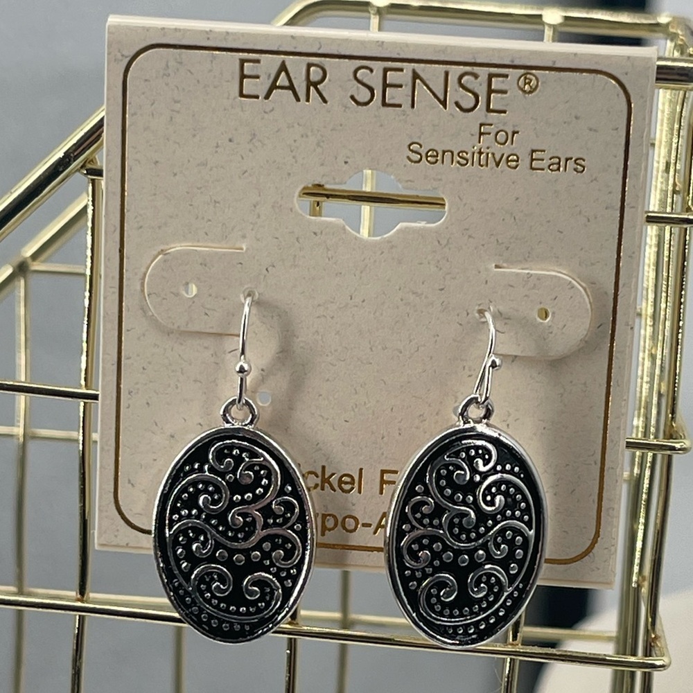 Ear Sense nwt filigree oval drop dangle earrings